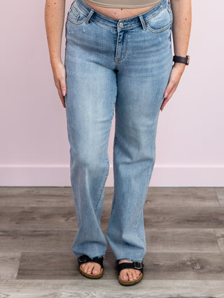 *FINAL SALE* Judy Blue | High Rise | Light Wash Straight LONG | Sullivan