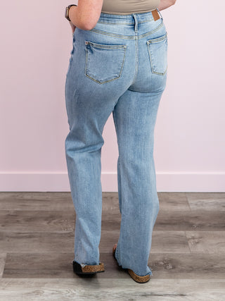 *FINAL SALE* Judy Blue | High Rise | Light Wash Straight LONG | Sullivan