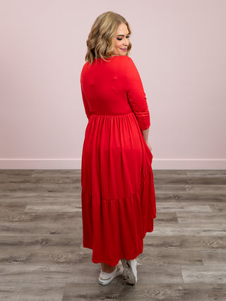 *FINAL SALE* Dreamy Days Tiered Midi Dress | Red