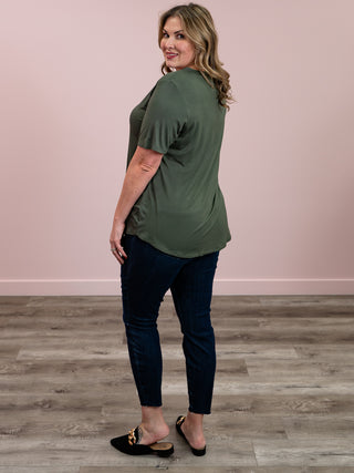 *NEW* Brynn Bamboo Tee | New Olive