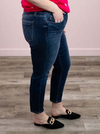 Judy Blue | Mid Rise | Dark Wash Thermal Skinny | Miguel