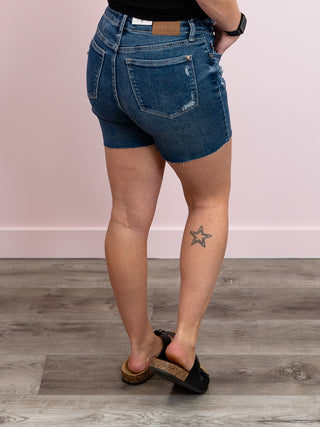 *FINAL SALE* Judy Blue | High Rise | Dark Wash Mid Length Shorts | Chester