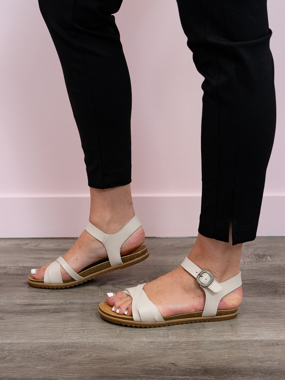 *FINAL SALE* Blowfish MONTI | Sandal | Bone