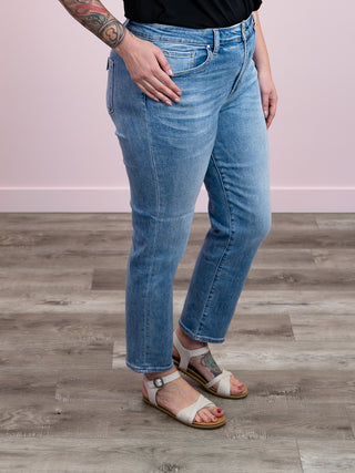 *FINAL SALE* Risen Jeans | Mid Rise | Mid Wash Relaxed Skinny | Murray