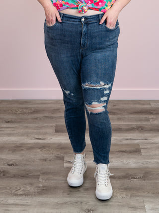 *FINAL SALE* Judy Blue | High Rise | Mid Wash Skinny | Baker