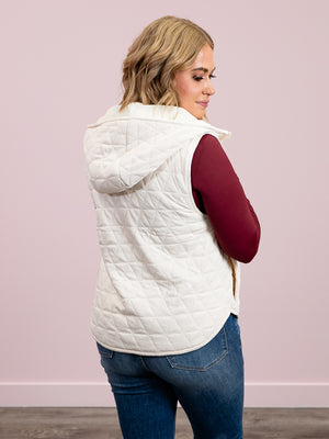 *NEW* Crystal Quilted Vest | Ivory