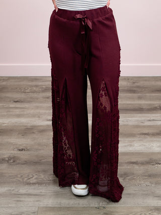 *INSIDER BONUS* Start Living Lace Contrast Pant | Red Bean