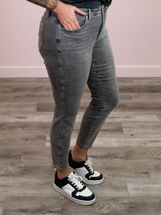 Judy Blue | Mid Rise Tummy Control Skinny GREY | Stannis