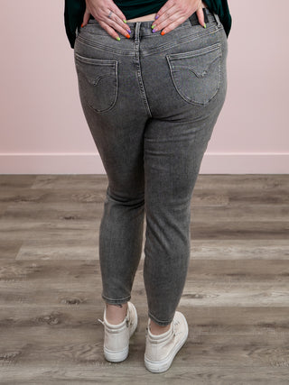 Judy Blue | Mid Rise Tummy Control Skinny GREY | Stannis