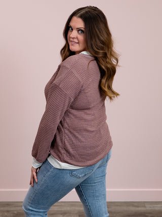 Sharp Edge V-Neck Top | Mauve