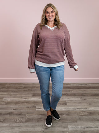 Sharp Edge V-Neck Top | Mauve