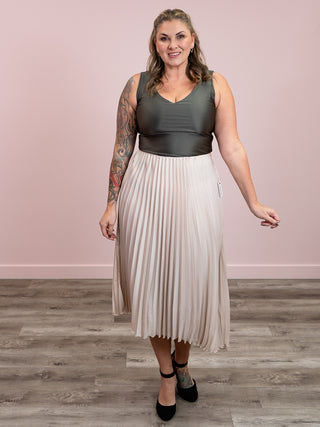 *NEW* DEX | Perrier Pleated Skirt | Champagne