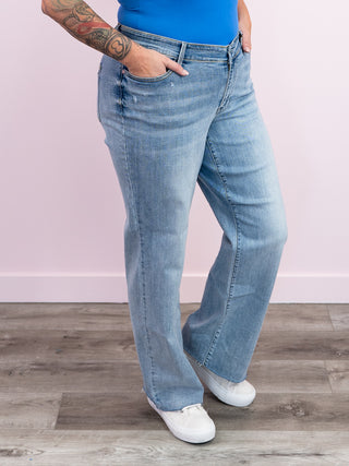 *FINAL SALE* Judy Blue | High Rise | Light Wash Straight LONG | Sullivan