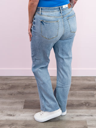 *FINAL SALE* Judy Blue | High Rise | Light Wash Straight LONG | Sullivan