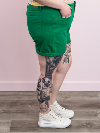 *FINAL SALE* Judy Blue | High Rise | KELLY GREEN Tummy Control SHORTS | Callum