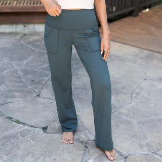 *FINAL SALE* Grace & Lace | Fleece Lined Straight Leg Lounge Pants | Spruce Green