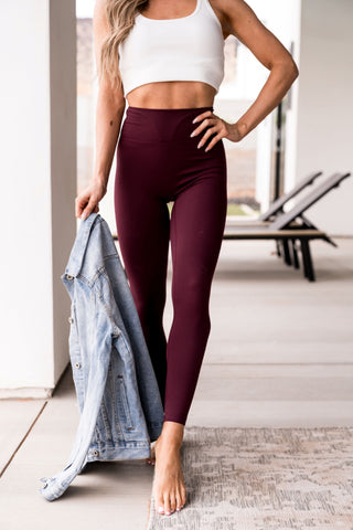 Ampersand | Game Changer Legging 27" | Wine